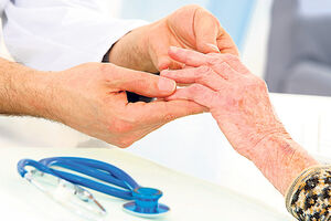 12 znakova reumatoidnog artritisa na koje odmah treba reagovati: Ako ste ujutru ukočeni duže od pola sata - trk kod lekara