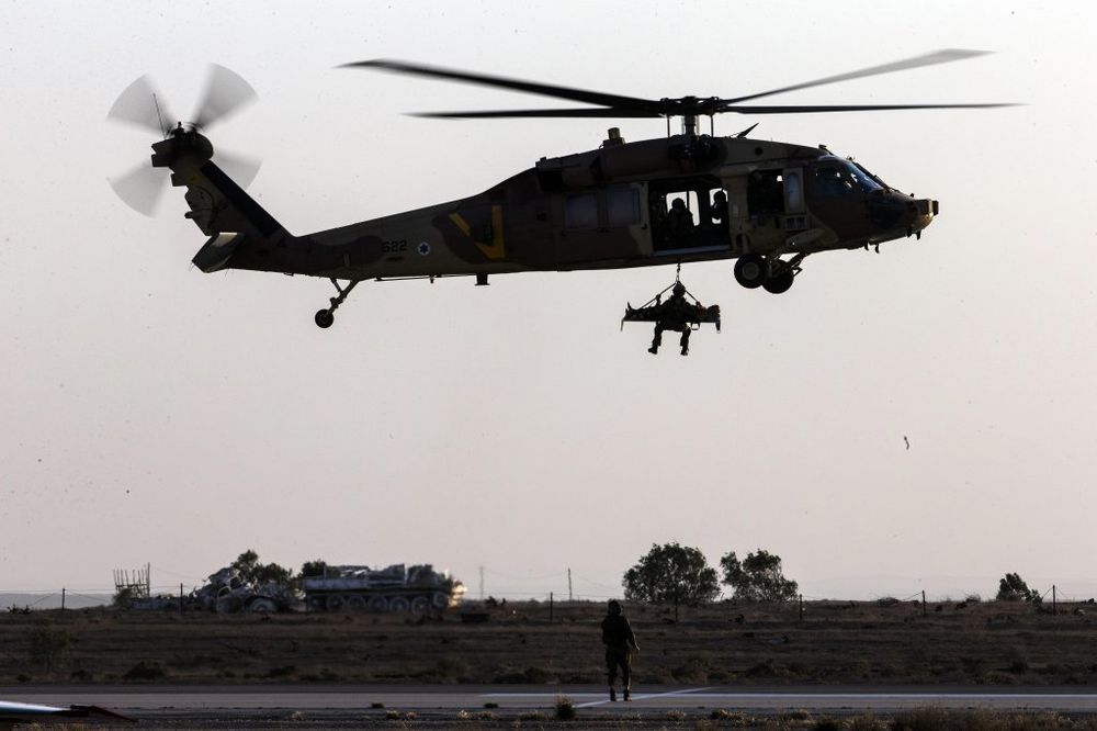 NESREĆA NA NOĆNOJ OBUCI: Srušio se američki helikopter sa 11 vojnika