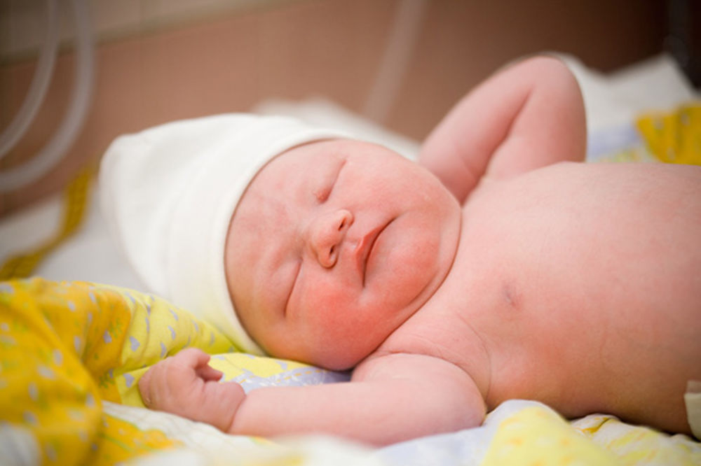 Veličanstveni početak života: Kako se ponaša beba u prvim minutama nakon rođenja?