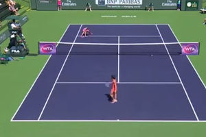 (VIDEO) KINESKINJA SE OBRUKALA: Da li je ovo najsramotniji poen u istoriji tenisa?