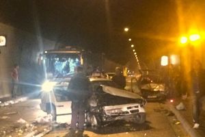 NESREĆA U TUNELU SOZINA: U sudaru dva vozila povređeno troje