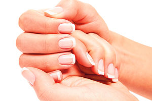 SVAKI DAN IH GLEDATE I NE PRIMEĆUJETE: Ruke i nokti otkrivaju vaše zdravstveno stanje