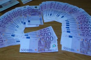 ZAPLENA NA HORGOŠU: Turčin i Bugarin pokušali šverc 300.000 evra
