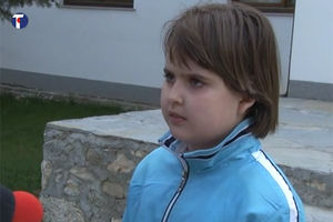 (VIDEO) I NJOJ STIGAO USKRŠNJI POKLON: Ovo je mala Milica, jedini srpski osnovac u Prizrenu