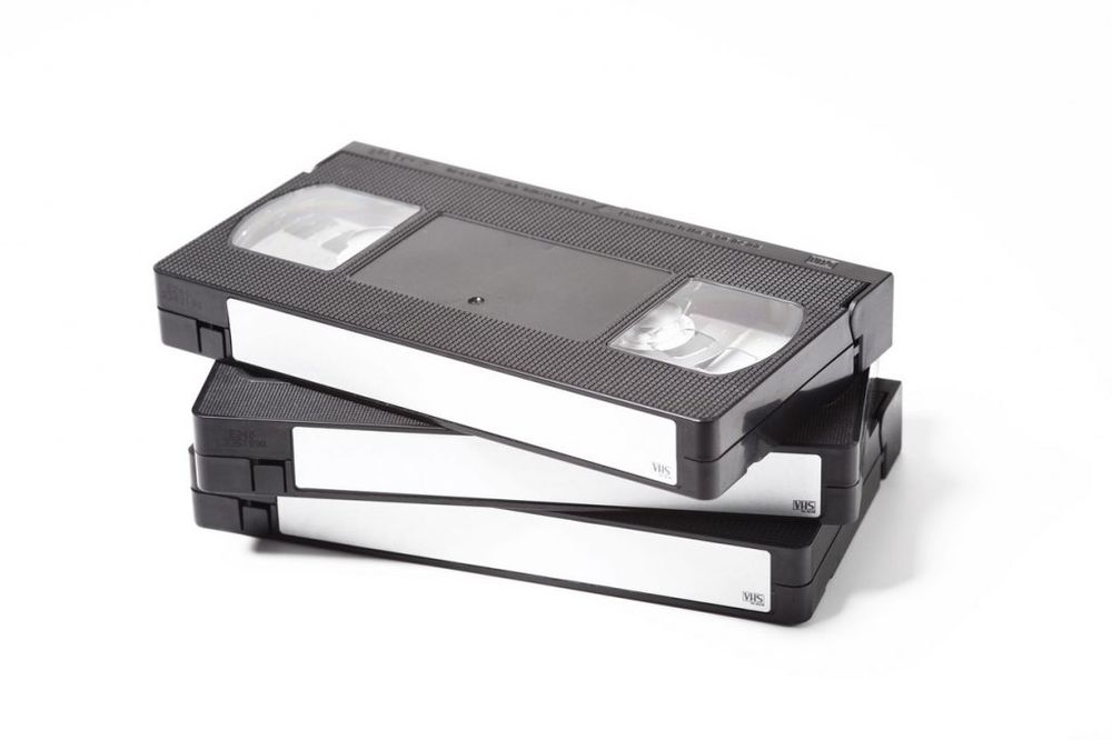 DA LI JOŠ IMATE VHS: Spasite vaše uspomene! Evo kako da sadržaj s kasete prebacite na kompjuter!