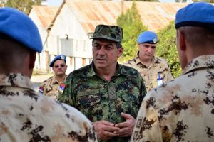 SRPSKI MIROTVORCI: Diković obišao naše plave šlemove na Kipru i u Libanu