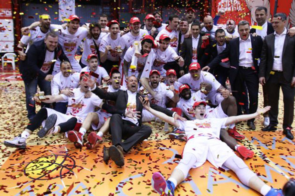 (VIDEO, FOTO) KRALJEVI REGIONA: Košarkaši Crvene zvezde osvojili šampionski prsten ABA lige