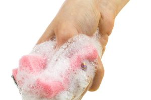Evo 10 neuobičajenih načina kako da upotrebite deterdžent osim za pranje suđa!