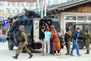 KOLONA SPASA: Albanci iz Makedonije beže u Srbiju