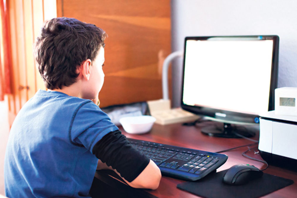 RODITELJI, OVO JE VAŽNO: Počeo da radi Nacionalni kontakt centar za bezbednost dece na internetu