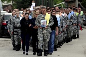 MAKEDONIJA VEČERAS NA NOGAMA: 23 grada u 19 sati daju podršku policiji