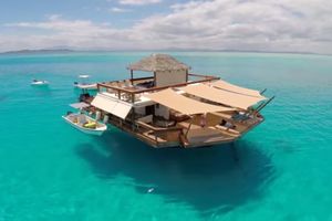 (VIDEO) SVI PRAVAC NA FIDŽI: Ovo je najsavršeniji bar na svetu