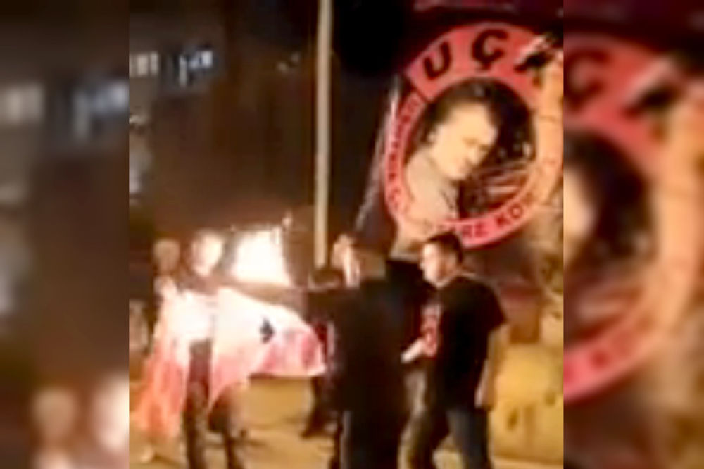 (VIDEO) NOVA PROVOKACIJA OVK: Zapalili makedonsku zastavu u Peći!