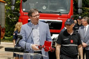 SRPSKOM NARODU OD RUSIJE Vučić: Hvala na donaciji za vatrogasnu službu, umećemo to da cenimo