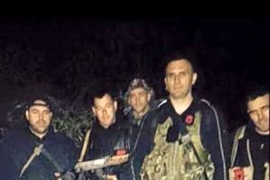 OVO JE KUMANOVSKA GRUPA: Jedina fotografija terorista OVK pobijenih u Makedoniji