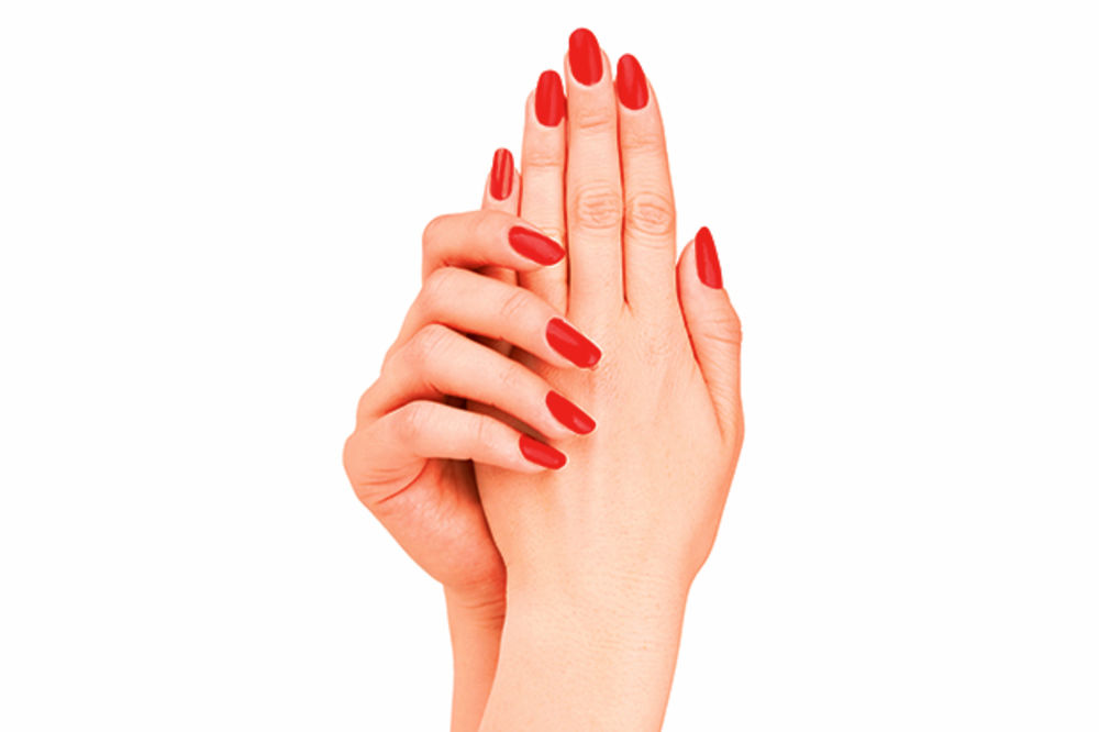 ODMAH PRESTANITE DA RADITE OVO: 7 stvari zbog kojih vam lak za nokte ne stoji dugo
