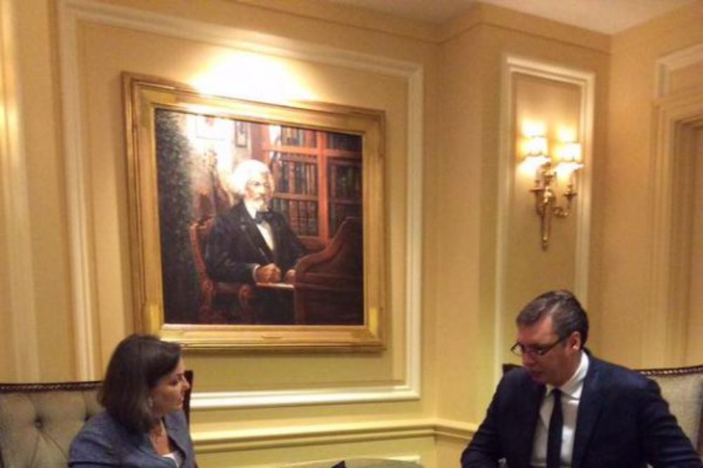 VUČIĆ U SAD: Premijer se sreo sa Viktorijom Nuland
