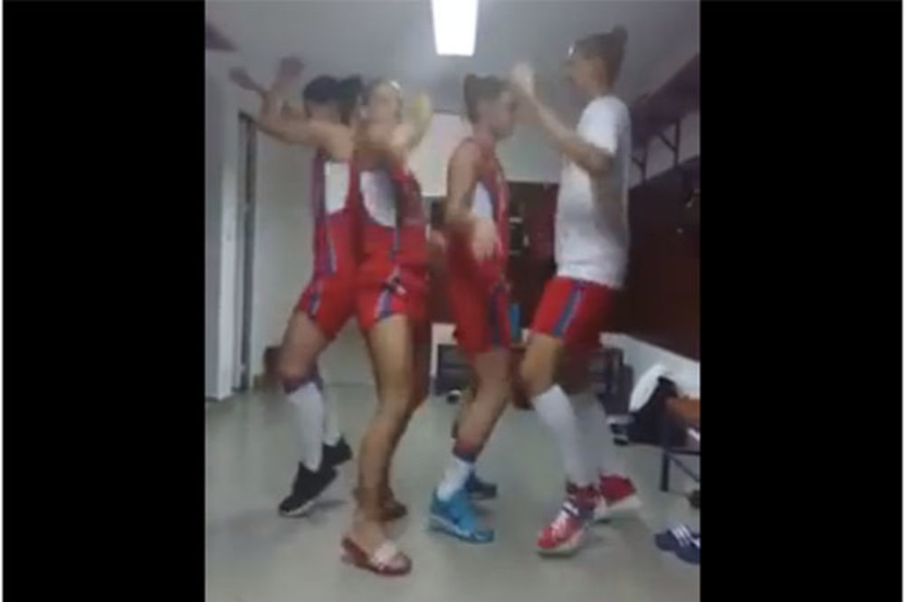 (VIDEO) PLES KOJI ĆE VAS RASPAMETITI: Pogledajte urnebesno zagrevanje srpskih košarkašica!