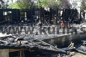 (KURIR TV) TRAGEDIJA NA BANJICI: Muškarac (55) izgoreo u požaru, 18 osoba evakuisano