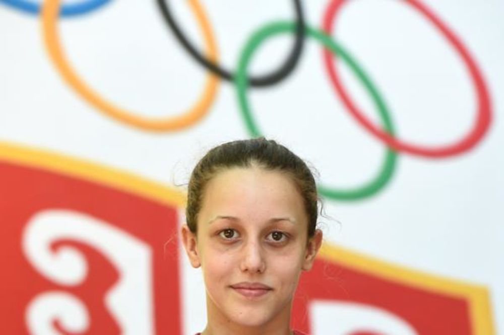 PLIVANJE: Anja Crevar u finalu trke na 400m