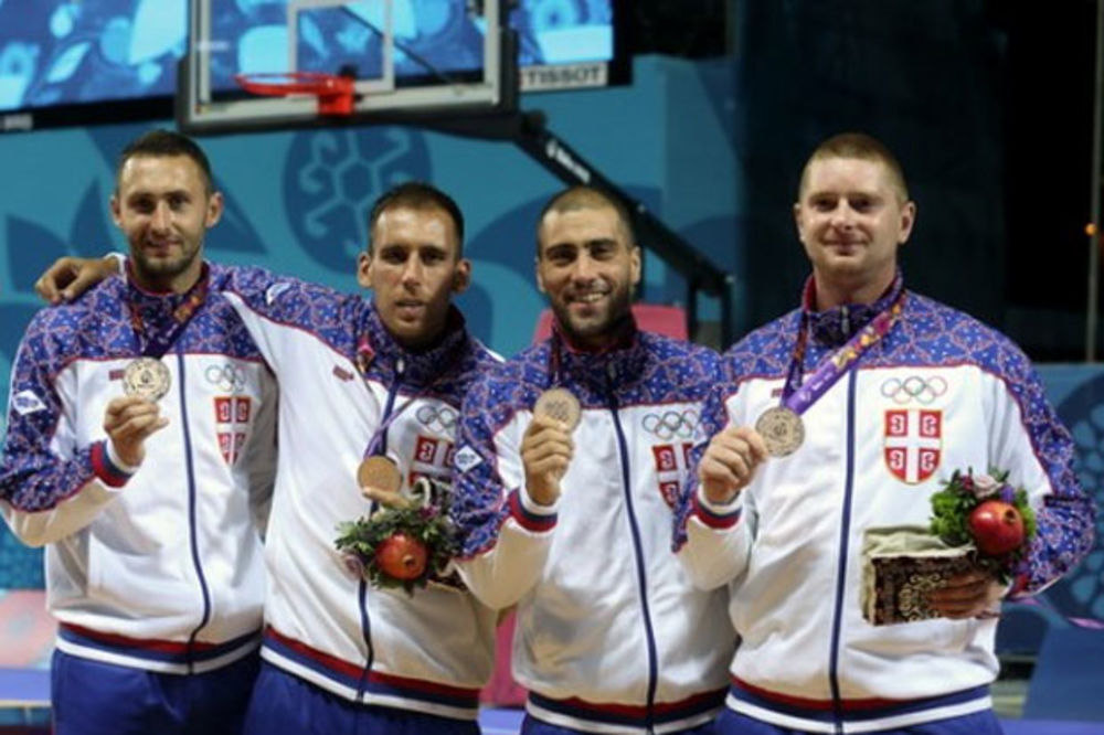 NOVA MEDALJA ZA ORLOVE: Srpski basketaši treći na EI u Bakuu