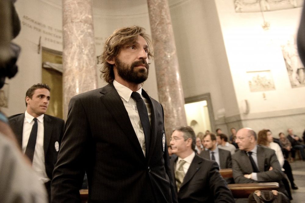 (VIDEO) LEGENDA NAPUSTILA ITALIJU: Pirlo postao najplaćeniji fudbaler u SAD