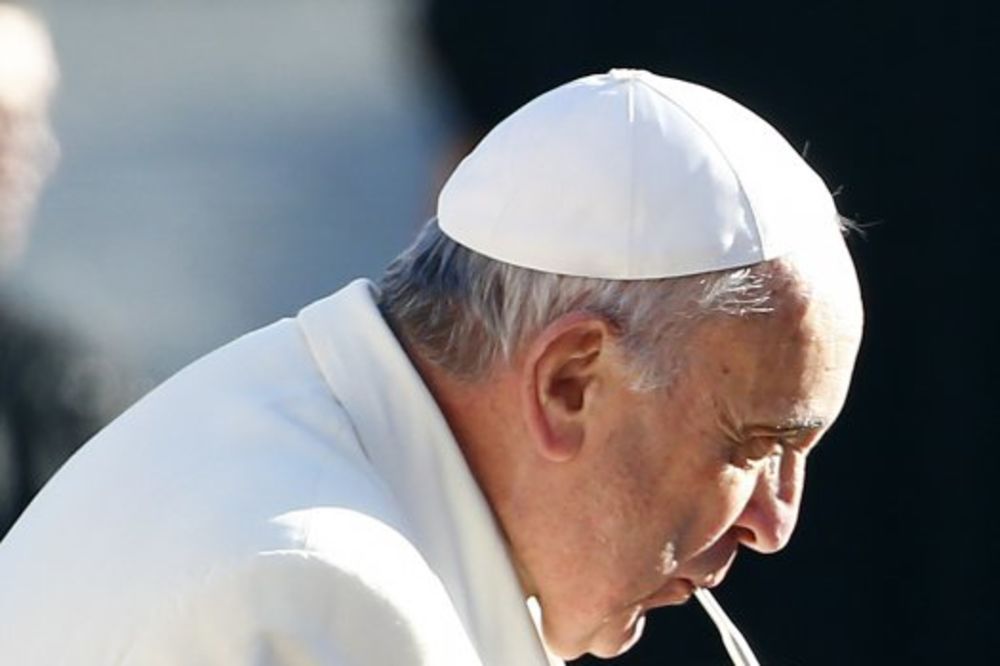 (VIDEO) LIBERALNI PONTIF: Papa Franja u Boliviji popio čaj od koke