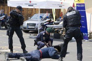 NEMAČKI KRIMINOLOZI: Srpski državljani treći po broju kriminalnih dela u Austriji!