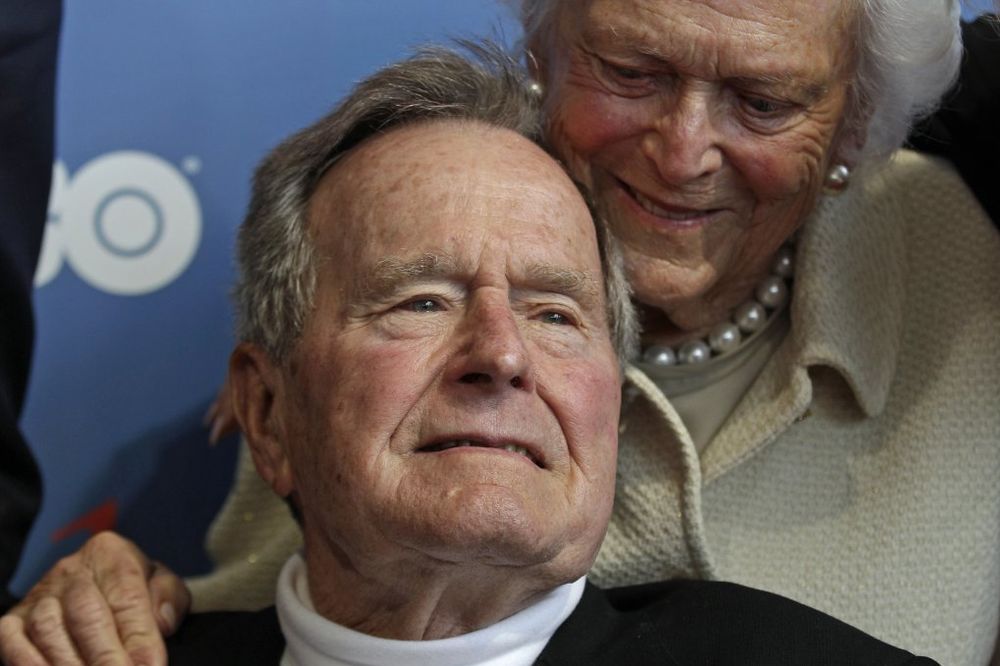 STABILNO: Bivši američki predsednik Džordž Buš stariji u bolnici u Hjustonu