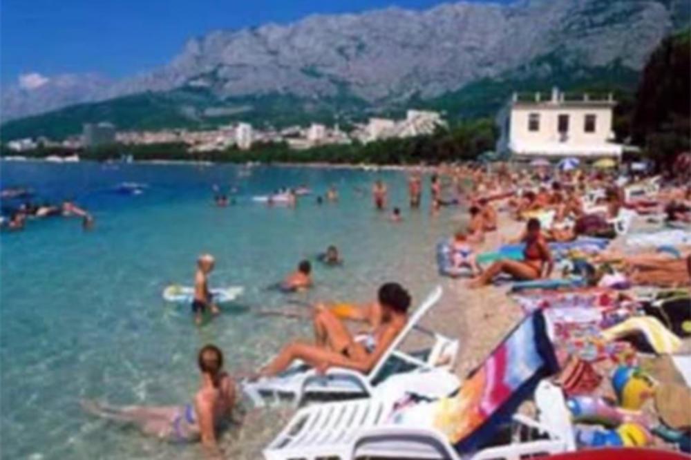 CRVENI METEOALARM U HRVATSKOJ: Pakleno vreo dan u Istri, Dalmaciji i Kvareneru
