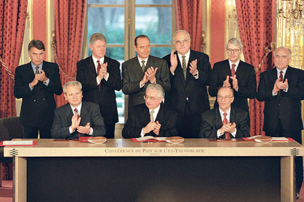 20 GODINA DEJTONA: Na današnji dan u Parizu potpisan sporazum za mirnu Bosnu