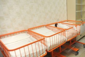 UKRADENO 100.000 BEBA U SRBIJI Roditelji: Nemoguće da u Višegradskoj nedeljno umre 12 beba!