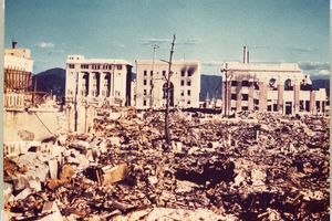 NUKLEARNI NAPAD KOJI JE ŠOKIRAO PLANETU: 73 godine od bombe koja je odnela 140.000 života! Hirošima ne zaboravlja žrtve!