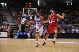 LEKCIJA ORLOVIMA: Srpski košarkaši ubedljivo poraženi od francuskih NBA zvezda