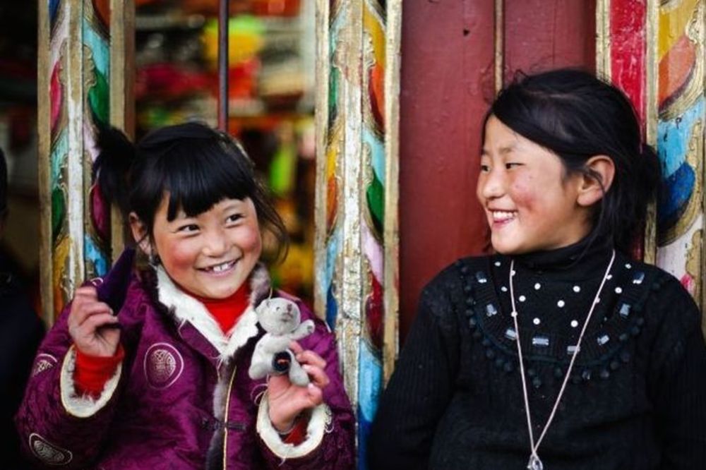 KAKO VASPITAVAJU DECU NA TIBETU: Osmeh zbog osmeha