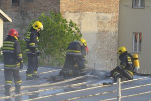 POŽAR KOD PARAĆINA: Izgorelo domaćinstvo braće Gajić, povređen meštanin i 2 vatrogasca