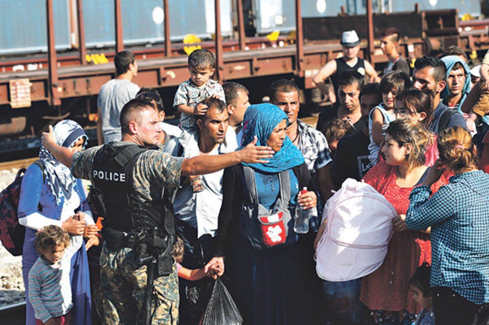 HRVATI NA MUKAMA: Granicu od jutros prešlo 277 izbeglica
