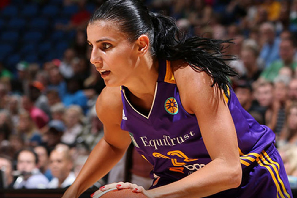 SRPKINJA PROTUTNJALA TEKSASOM: Ana Dabović rekordom karijere u WNBA vodi Sparkse u plej-of