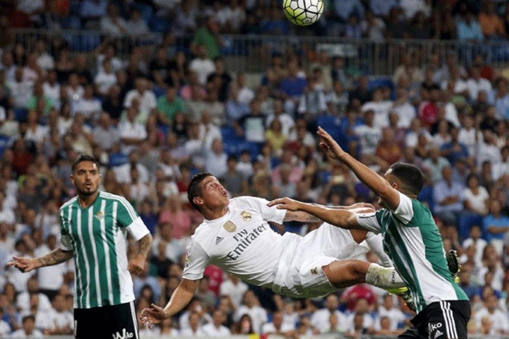 (VIDEO) SPEKTAKULARNO: Pogledajte fantastične golove Hamesa Rodrigeza za Real