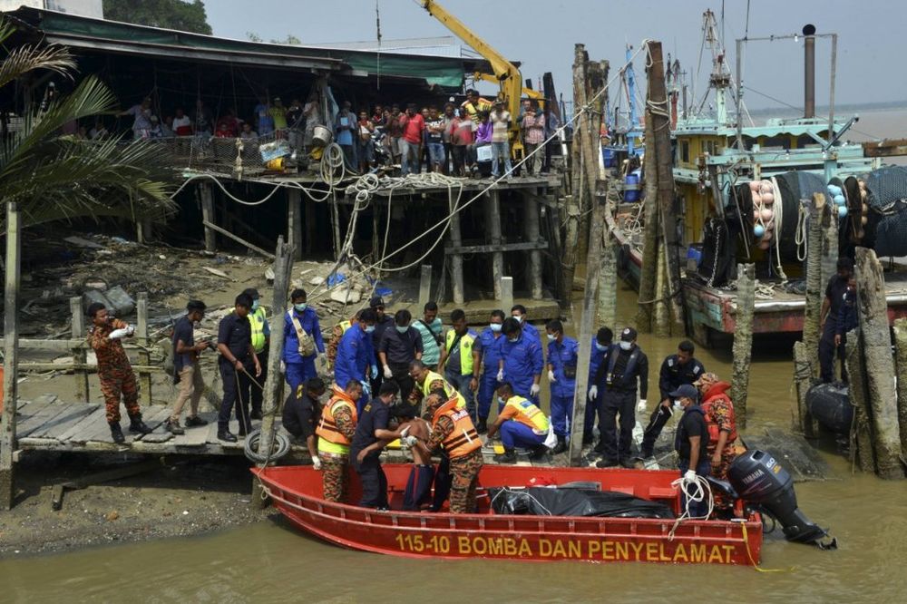 MALEZIJA: Pronađeno 61 telo žrtava brodoloma