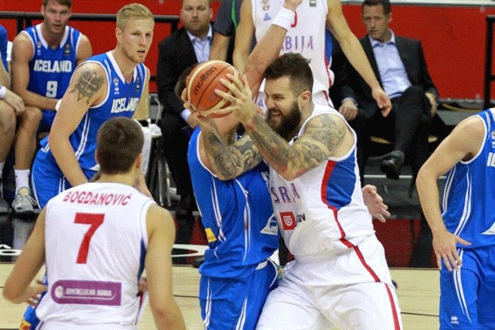(VIDEO) ORLOVI IZNENADILI IZJAVAMA: Evo šta su srpski košarkaši rekli posle pobede nad Islandom