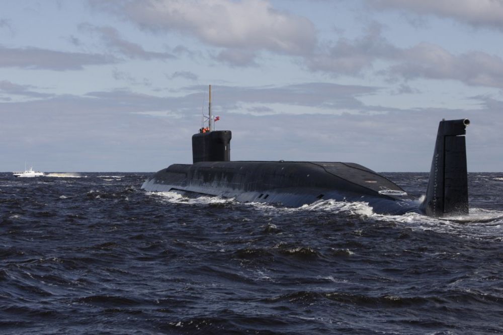 PANIKA NA OBALI ŠKOTSKE: Britanci i Francuzi u poteri za ruskom podmornicom