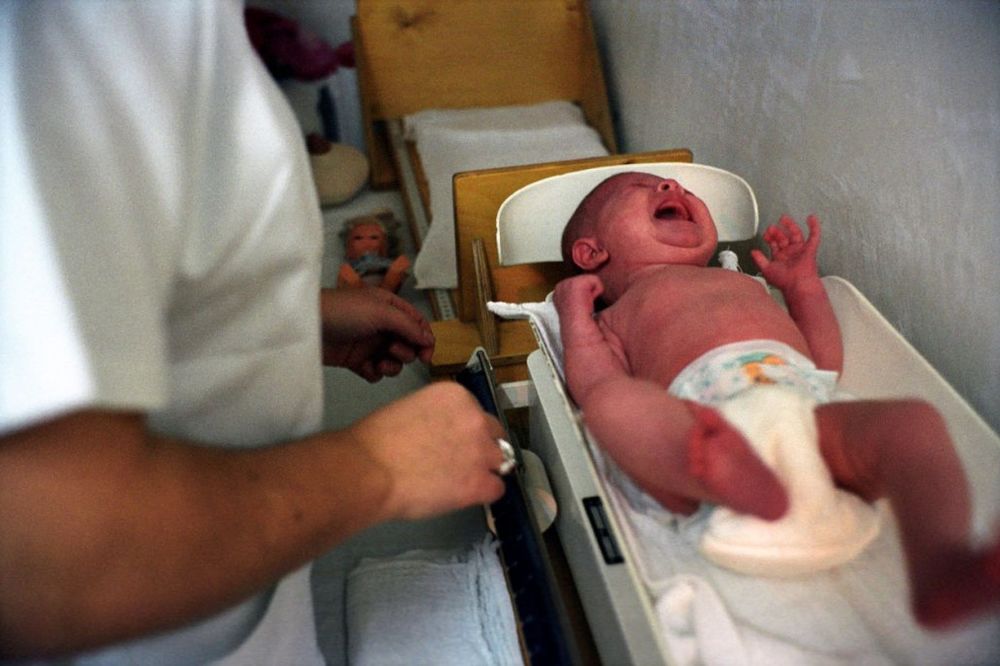 RATA NEĆE BITI: Rođeno 12 devojčica i samo dva dečaka u Gornjem Milanovcu