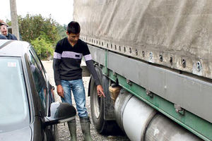 UŽASNUTI DEČAK (16): Gledao sam kako veliki kamion gnječi glavu mom tati!