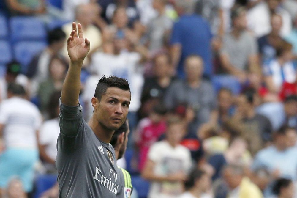 (VIDEO) OBORIO REKORD REALA: Ronaldo petostruki strelac za ubedljiv trijumf Kraljevskog kluba