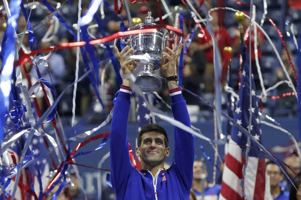 (VIDEO) ŠAMPION: Đoković jači od Federera, povrede i 20.000 navijača za 10. grend slem titulu