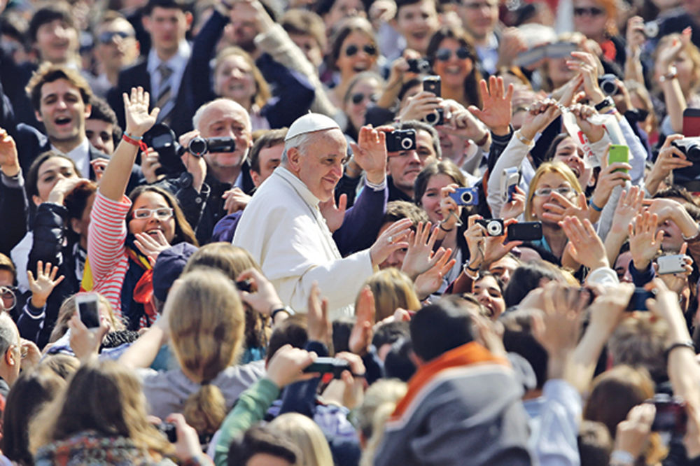 META TERORISTA U SAD: Tajna služba sprečila atentat na papu Franju