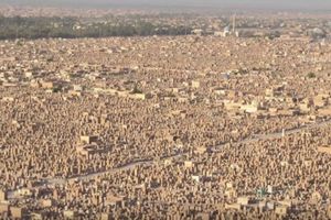 (VIDEO) ZASTRAŠUJUĆE: Najveće groblje na svetu, 5 miliona tela je sahranjeno na ovom mestu!