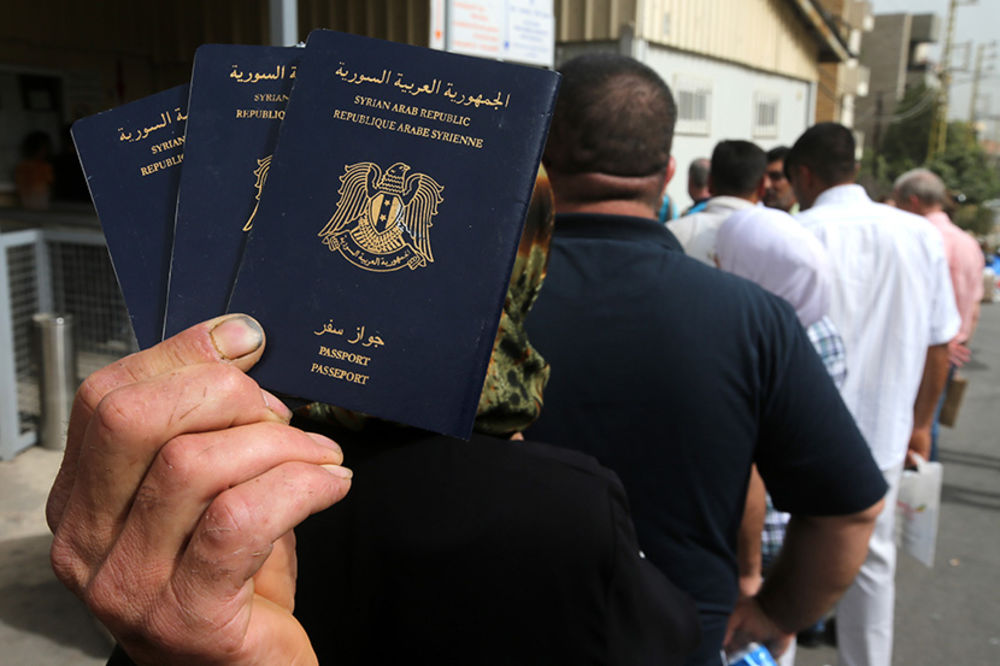 NEMCI OTKRILI ŠOKANTNE PODATKE: Džihadisti ID imaju čak 11.000 praznih pasoša, u Evropu mogu neprimećeno