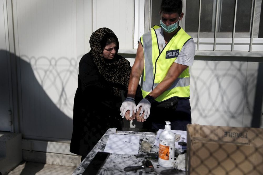 HRVATSKA: Ne uzimamo otiske prstiju od izbeglica jer ih to plaši